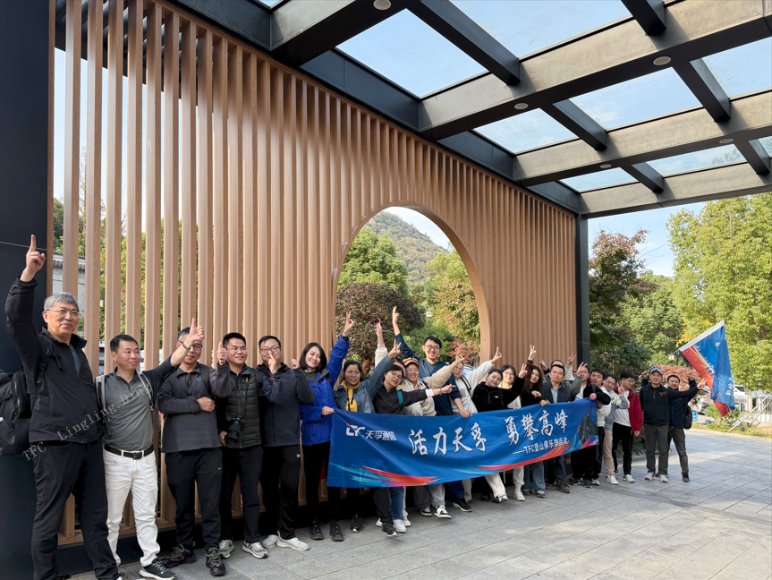 bBeFmVQu4Y5Ie1PfOKkX2V9jWfALZNinPvhXDWeN